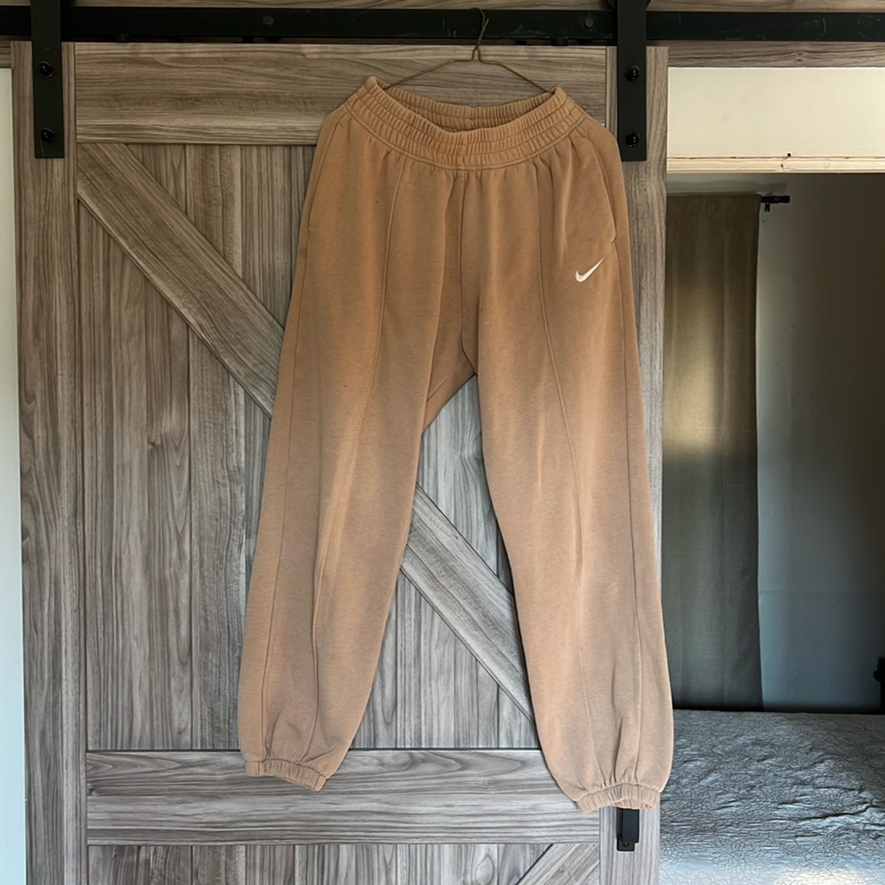Nike Sportswear Essential Collection Women's Fleece Pants